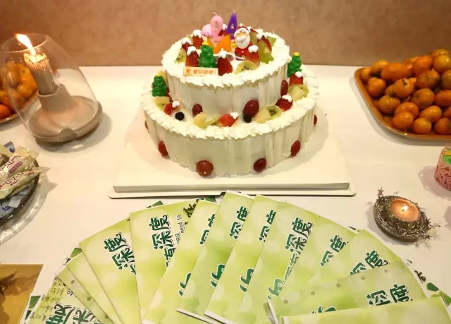 深度傳播；圣誕活動